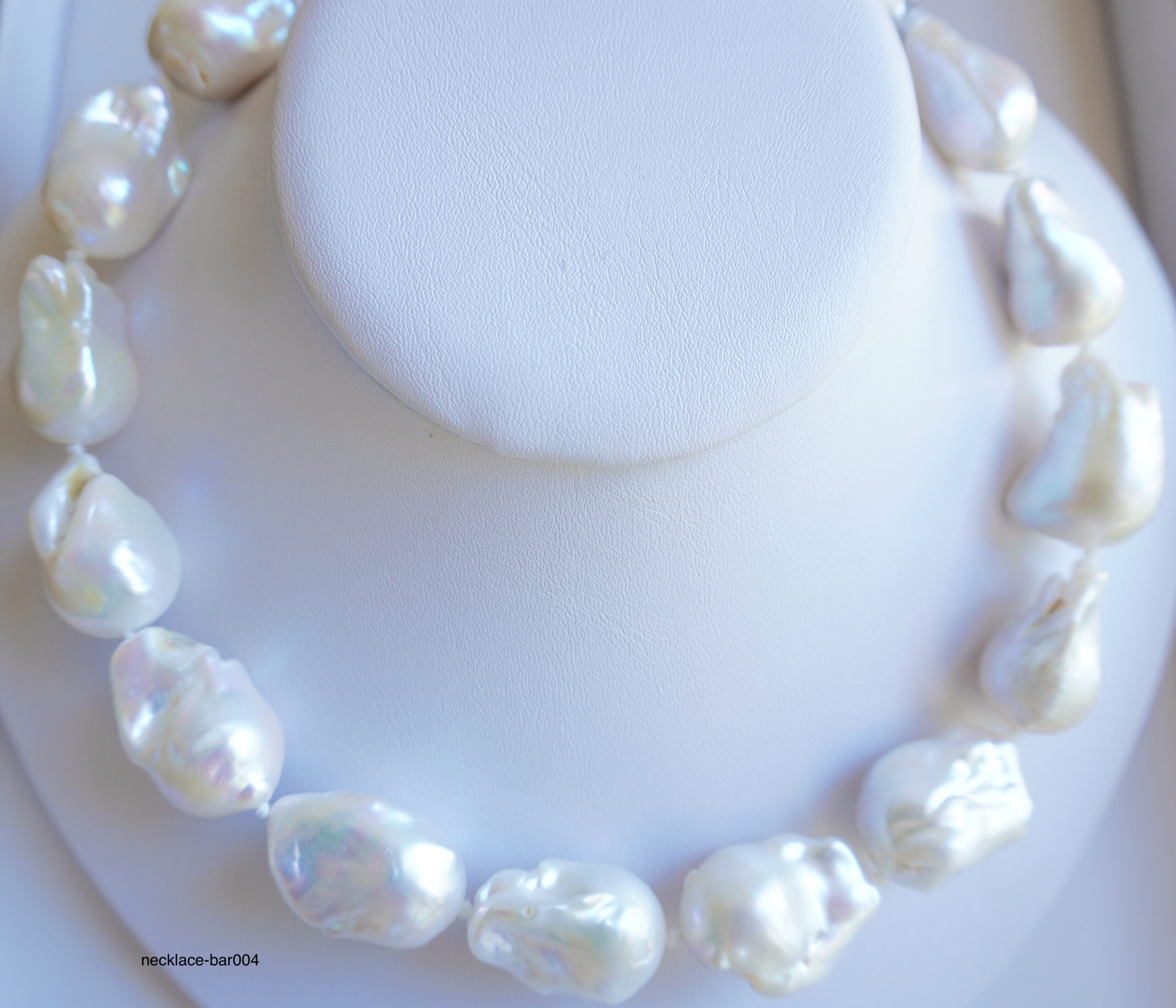 Baroque pearl necklace: beautiful huge baroque pearls making an ...