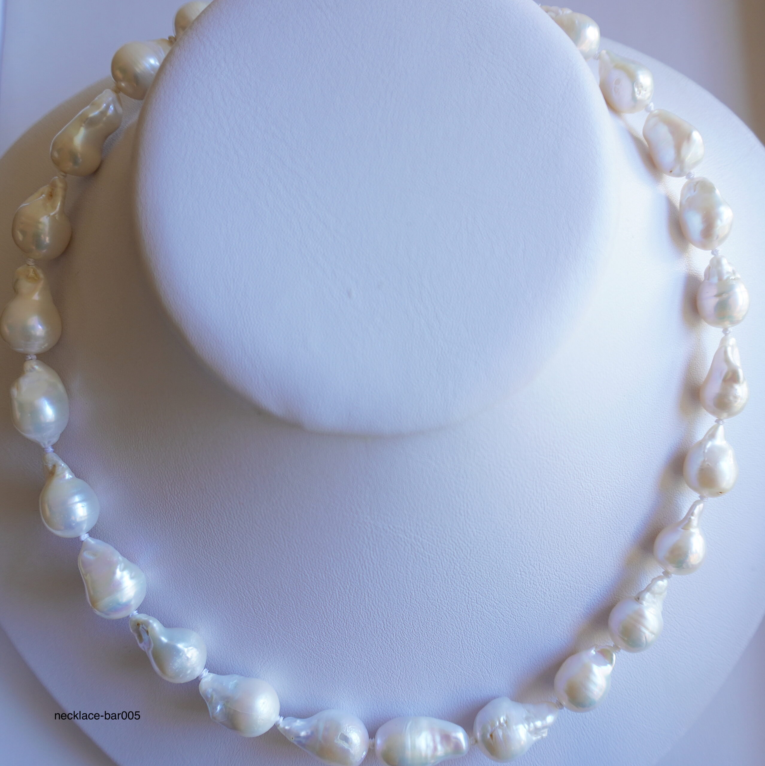 Artemisia multi gem necklace with peacock baroque pearl – pignastudio.com